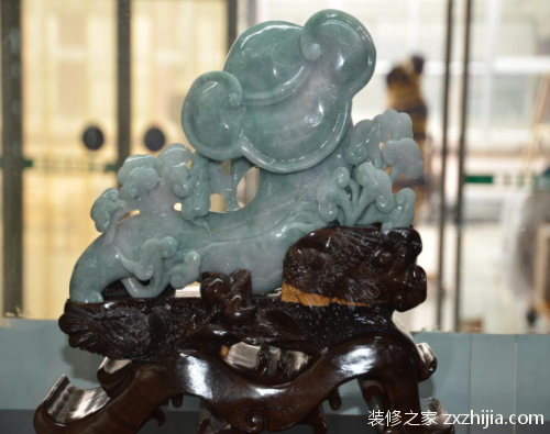 翡翠摆件有何风水寓意？翡翠摆件摆放风水-第1张图片-翡翠网