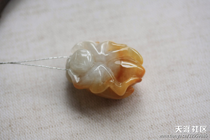 『蓝魔翡翠』一贴多物,黄花梨手串,精美的花件,手镯,手机链-第25张图片-翡翠网 『蓝魔翡翠』一贴多物,黄花梨手串,精美的花件,手镯,手机链-第25张图片-翡翠网