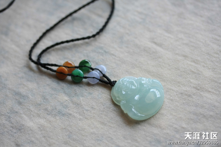 『蓝魔翡翠』一贴多物,黄花梨手串,精美的花件,手镯,手机链-第17张图片-翡翠网 『蓝魔翡翠』一贴多物,黄花梨手串,精美的花件,手镯,手机链-第17张图片-翡翠网