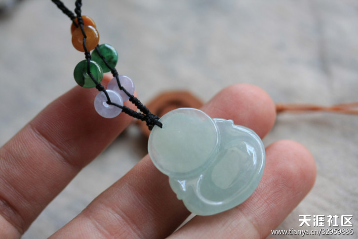 『蓝魔翡翠』一贴多物,黄花梨手串,精美的花件,手镯,手机链-第21张图片-翡翠网 『蓝魔翡翠』一贴多物,黄花梨手串,精美的花件,手镯,手机链-第21张图片-翡翠网