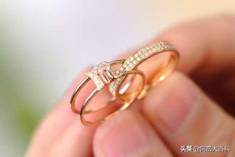 婚戒的正确戴法和意义?-第1张图片-翡翠网 婚戒的正确戴法和意义?-第1张图片-翡翠网
