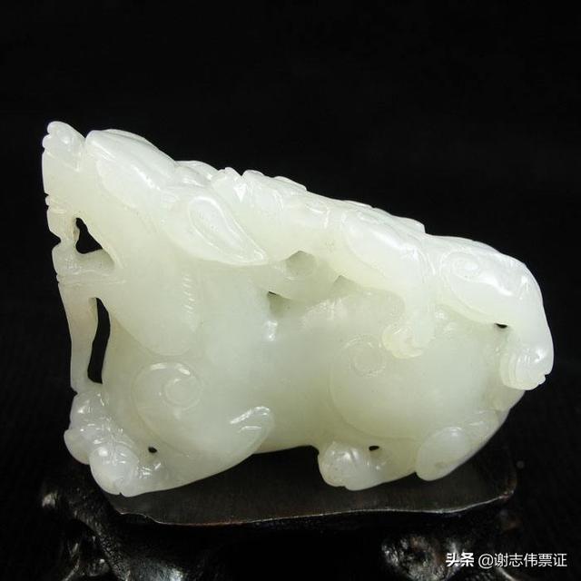 和田玉有什么特点?-第3张图片-翡翠网 和田玉有什么特点?-第3张图片-翡翠网