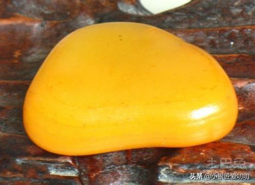 我想知道喜欢这种玉石的有多少?-第4张图片-翡翠网 我想知道喜欢这种玉石的有多少?-第4张图片-翡翠网