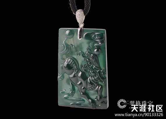 缅甸翡翠金蟾是神灵之物,寓意非凡-第2张图片-翡翠网 缅甸翡翠金蟾是神灵之物,寓意非凡-第2张图片-翡翠网