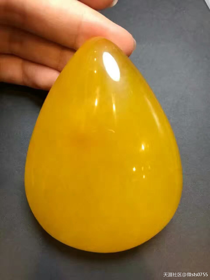 琥珀蜜蜡首饰雕件、珠宝、每天发一些新出图片供大家欣赏。多图看过瘾-第14张图片-翡翠网