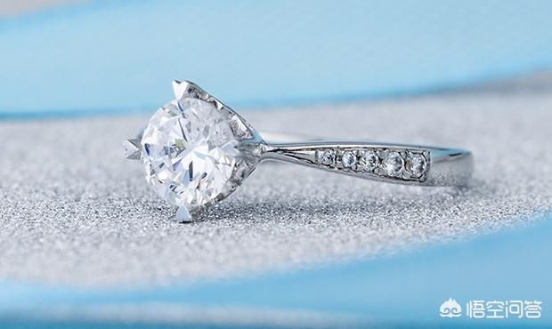 18K金钻戒有什么优点?有什么缺点?-第2张图片-翡翠网 18K金钻戒有什么优点?有什么缺点?-第2张图片-翡翠网