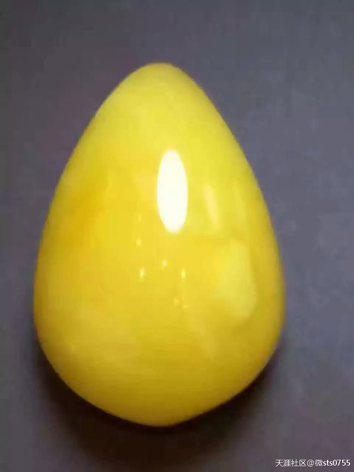 琥珀蜜蜡首饰雕件、珠宝、每天发一些新出图片供大家欣赏。多图看过瘾-第8张图片-翡翠网