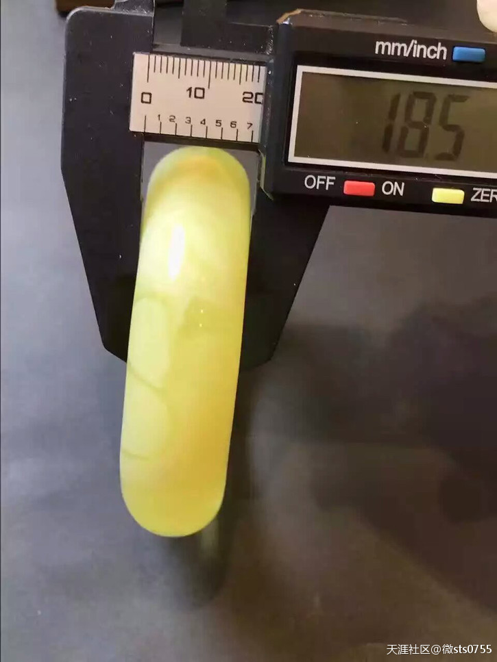 琥珀蜜蜡首饰雕件、珠宝、每天发一些新出图片供大家欣赏。多图看过瘾-第30张图片-翡翠网