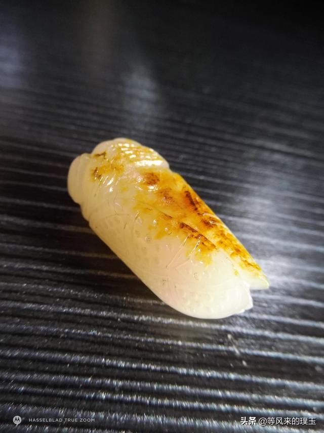 有没有一种男士、女士都适合佩戴的和田玉籽料挂件？-第2张图片-翡翠网