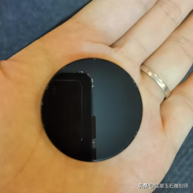 求大佬估个价翡翠手镯？-第4张图片-翡翠网