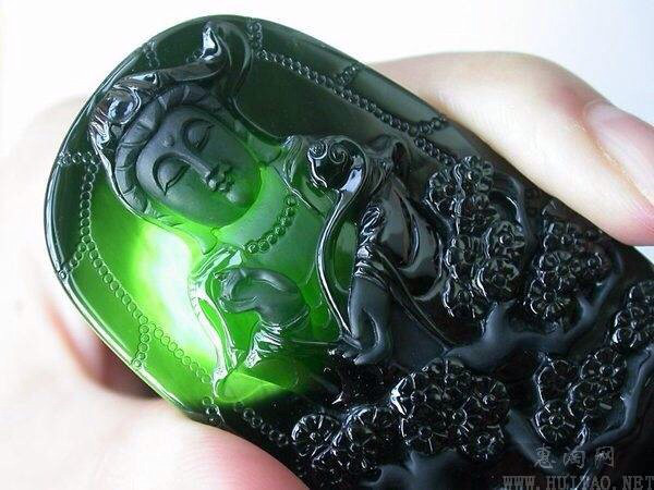 图解黑曜石、黑玛瑙、黑碧玺、墨翠、墨玉、砭石等宝石种类-第5张图片-翡翠网