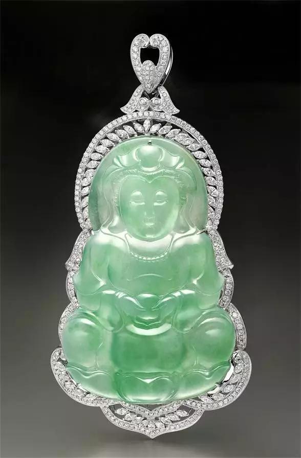 如何挑选翡翠观音?-第8张图片-翡翠网 如何挑选翡翠观音?-第8张图片-翡翠网