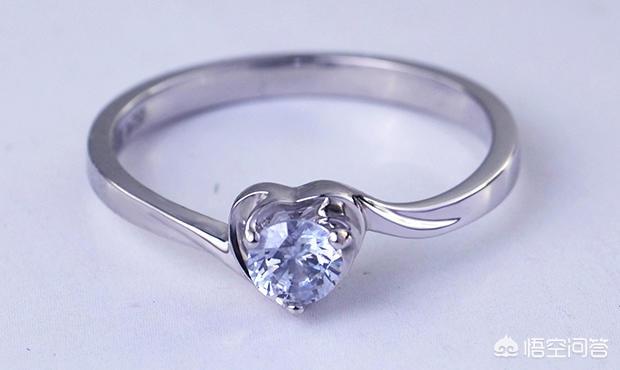 2019钻戒最新价格是多少?各大钻戒品牌钻戒价格多少钱?-第3张图片-翡翠网 2019钻戒最新价格是多少?各大钻戒品牌钻戒价格多少钱?-第3张图片-翡翠网