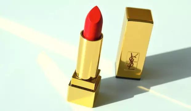 你有哪些口红?常用或推荐哪只?-第25张图片-翡翠网 你有哪些口红?常用或推荐哪只?-第25张图片-翡翠网