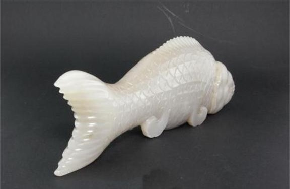 圆雕与浮雕的主要区别-第1张图片-翡翠网