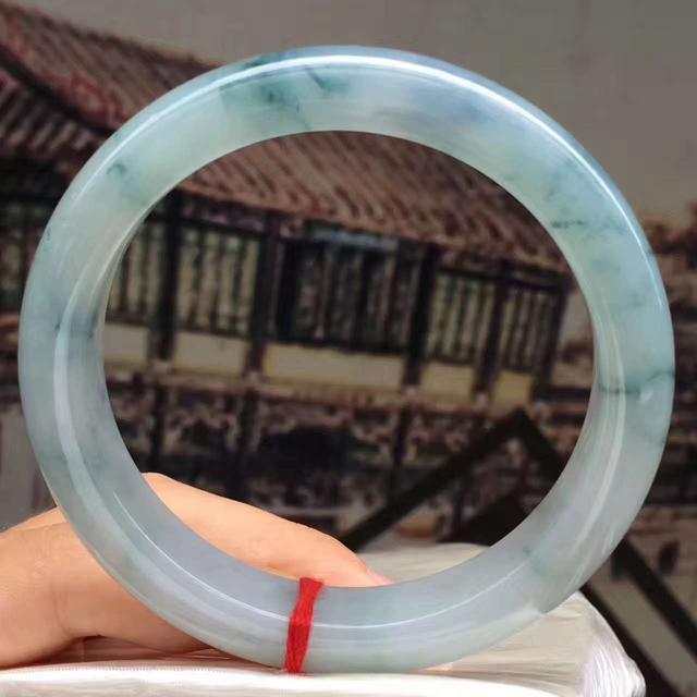 翡翠赌石中什么叫”十大九不输“？-第2张图片-翡翠网