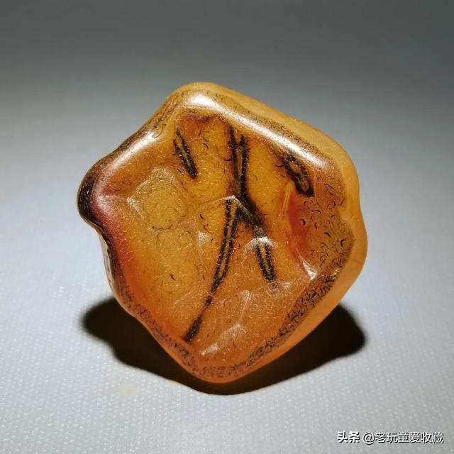 收藏奇石的朋友们,你想对刚入门爱好者说点什么呢?-第1张图片-翡翠网 收藏奇石的朋友们,你想对刚入门爱好者说点什么呢?-第1张图片-翡翠网