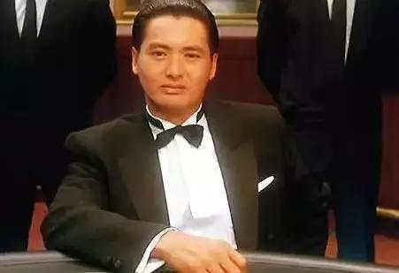 文玩圈赌料一刀穷一刀富，是真的吗？-第1张图片-翡翠网