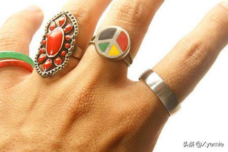 男士佩戴戒指的学问有哪些？-第5张图片-翡翠网