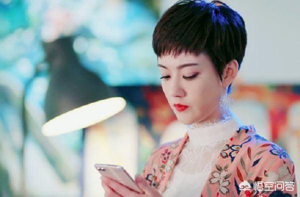 爱奇艺新播剧《黄金瞳》中秦萱冰是不是知道玉目的作用,而且她已经有了一个右玉目?-第1张图片-翡翠网 爱奇艺新播剧《黄金瞳》中秦萱冰是不是知道玉目的作用,而且她已经有了一个右玉目?-第1张图片-翡翠网