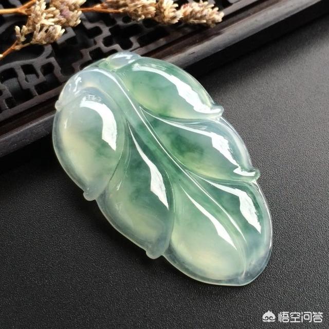 为什么会有那么多人喜欢翡翠呢?-第7张图片-翡翠网 为什么会有那么多人喜欢翡翠呢?-第7张图片-翡翠网