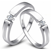 怎样挑选适合自己手型的钻石戒指-第2张图片-翡翠网