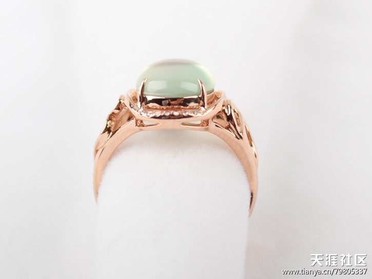 伊卡珠宝之葡萄石戒指,神似冰种的翡翠的美-第6张图片-翡翠网