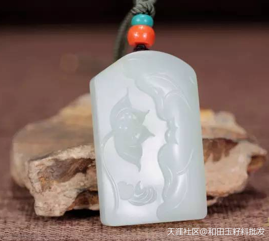 繁华落尽见真淳:玉雕的大巧若拙!-第2张图片-翡翠网 繁华落尽见真淳:玉雕的大巧若拙!-第2张图片-翡翠网