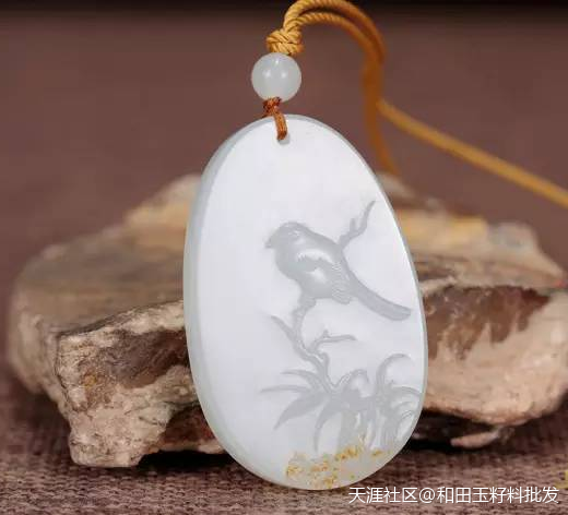 繁华落尽见真淳:玉雕的大巧若拙!-第5张图片-翡翠网 繁华落尽见真淳:玉雕的大巧若拙!-第5张图片-翡翠网