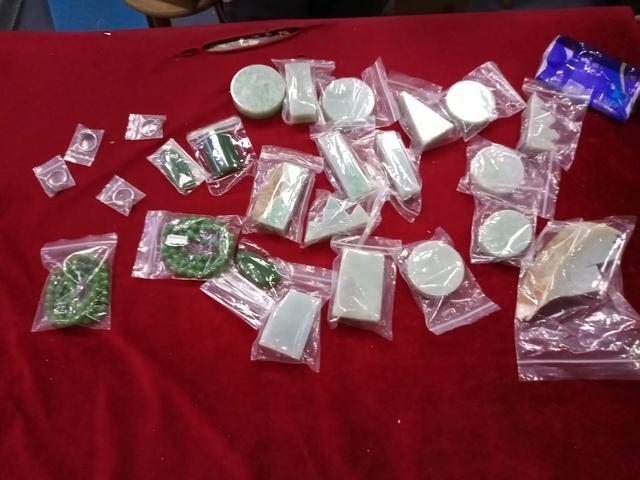 翡翠冰种是还有细分吗,怎么分的?-第5张图片-翡翠网 翡翠冰种是还有细分吗,怎么分的?-第5张图片-翡翠网