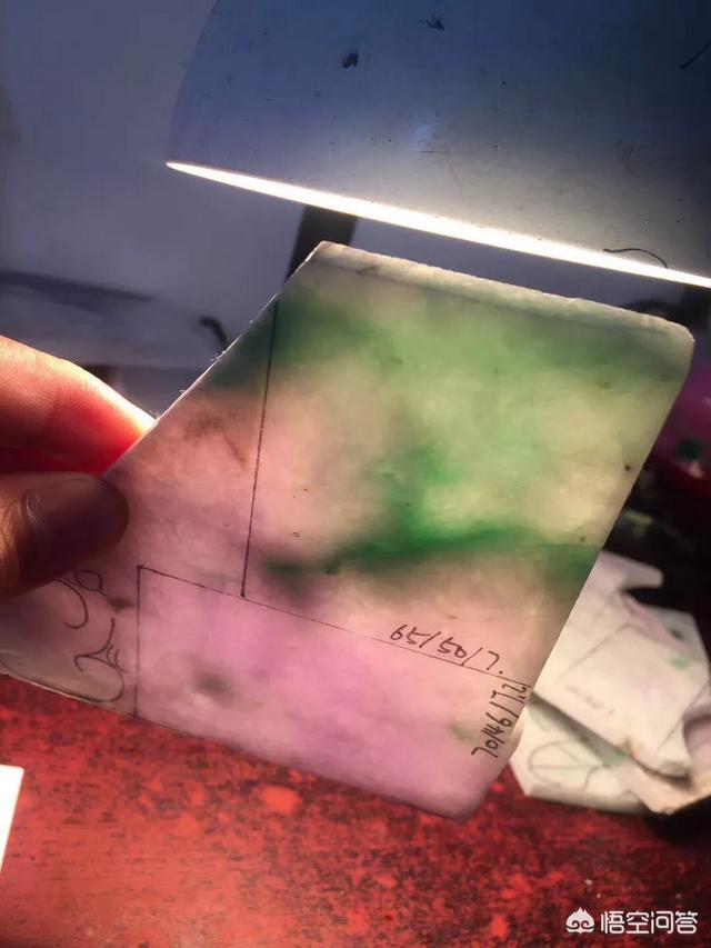 如何不用检测工具快速判断翡翠手镯是A货还是B货？-第6张图片-翡翠网