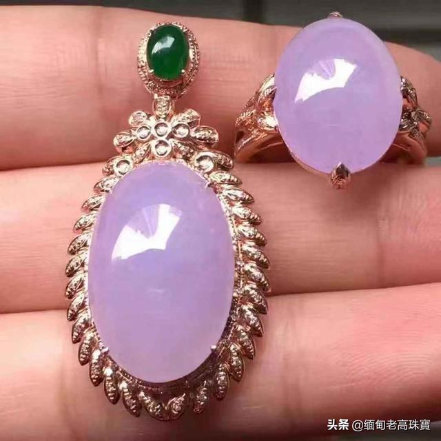 如何选择紫罗兰翡翠?-第8张图片-翡翠网 如何选择紫罗兰翡翠?-第8张图片-翡翠网