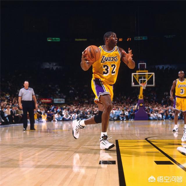 球友求助NBA历史上真正的王朝球队有几支？勇士算吗？-第5张图片-翡翠网