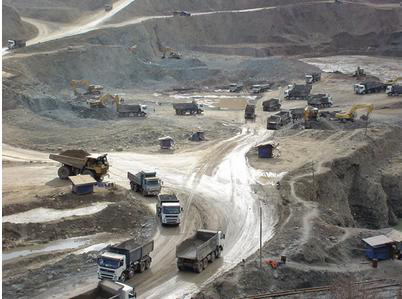 缅甸翡翠到场口知多少?-第3张图片-翡翠网 缅甸翡翠到场口知多少?-第3张图片-翡翠网