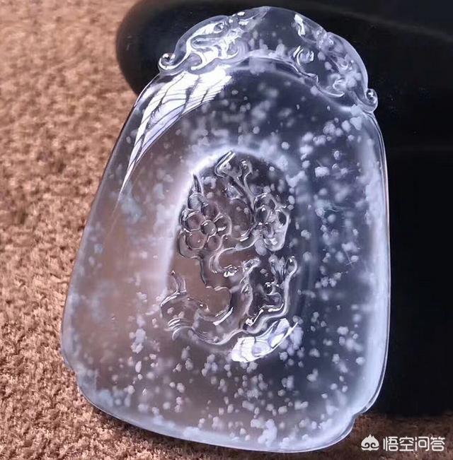 大家都喜欢翡翠,那么你们知道翡翠的场口吗,什么场口出什么样的料子?-第4张图片-翡翠网 大家都喜欢翡翠,那么你们知道翡翠的场口吗,什么场口出什么样的料子?-第4张图片-翡翠网