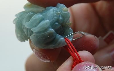 常见的手链、挂件的打结方法(图)?-第3张图片-翡翠网 常见的手链、挂件的打结方法(图)?-第3张图片-翡翠网