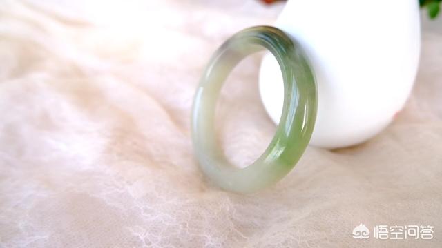 关于和田玉的介绍？-第9张图片-翡翠网