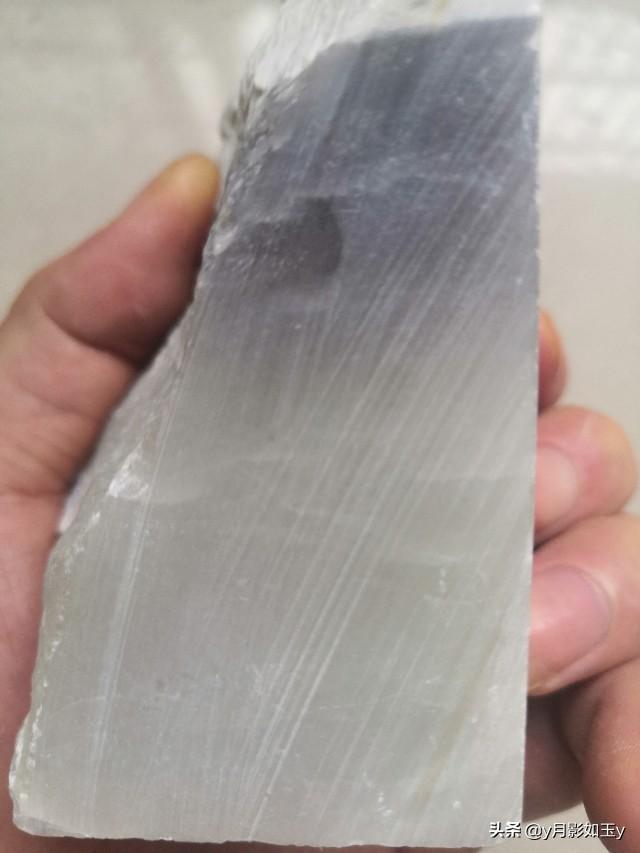 为什么玉有灵性?-第6张图片-翡翠网 为什么玉有灵性?-第6张图片-翡翠网