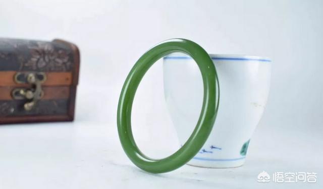 一万元预算,能买到什么样的和田玉?-第11张图片-翡翠网 一万元预算,能买到什么样的和田玉?-第11张图片-翡翠网