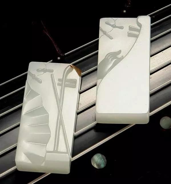 和田玉稀有材料的排行是什么样的?-第11张图片-翡翠网 和田玉稀有材料的排行是什么样的?-第11张图片-翡翠网