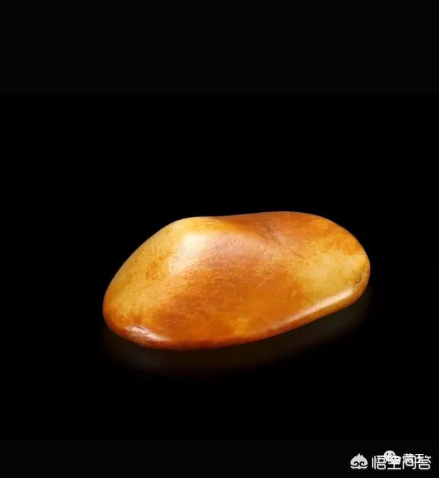 玩料为何会成为和田玉籽料中最贵的一族？-第13张图片-翡翠网