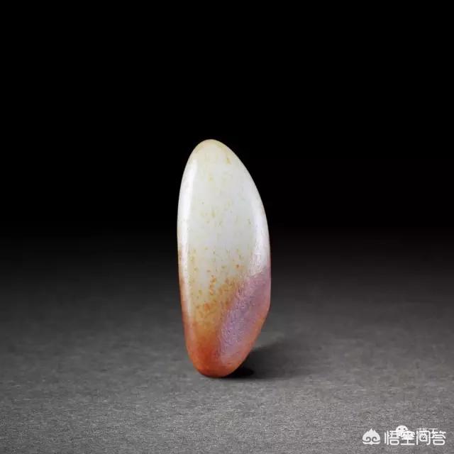 玩料为何会成为和田玉籽料中最贵的一族？-第8张图片-翡翠网