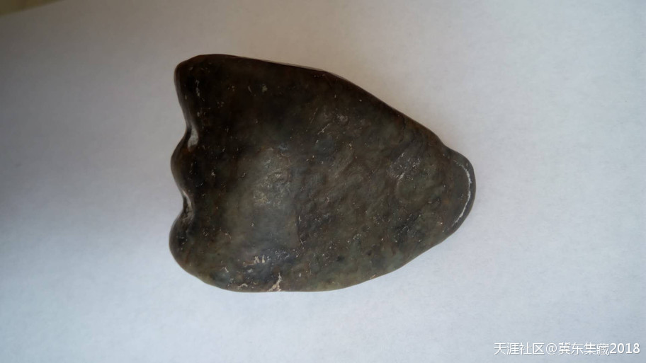 我收藏的红山玉——动物首挂饰三件-第2张图片-翡翠网 我收藏的红山玉——动物首挂饰三件-第2张图片-翡翠网