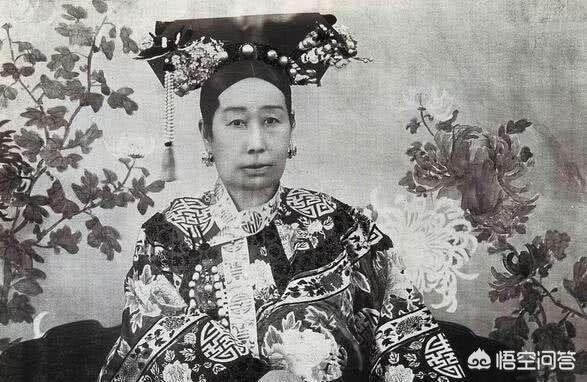 慈禧陪葬的翡翠西瓜和夜明珠真的存在么?-第1张图片-翡翠网 慈禧陪葬的翡翠西瓜和夜明珠真的存在么?-第1张图片-翡翠网