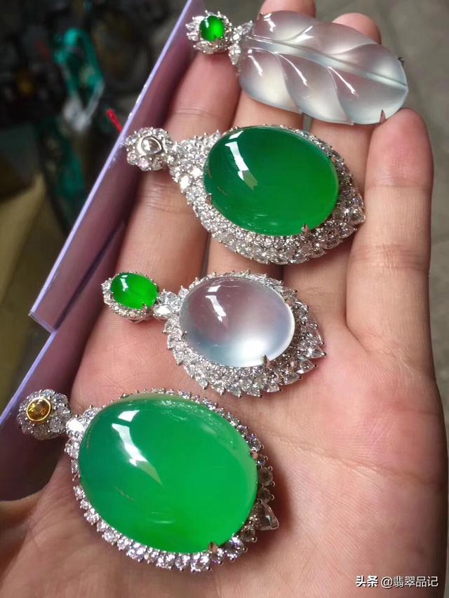 翡翠的棉会影响翡翠的价值吗?-第8张图片-翡翠网 翡翠的棉会影响翡翠的价值吗?-第8张图片-翡翠网