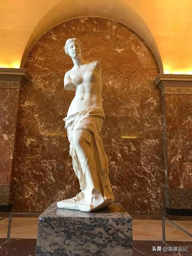 翡翠的棉会影响翡翠的价值吗?-第2张图片-翡翠网 翡翠的棉会影响翡翠的价值吗?-第2张图片-翡翠网