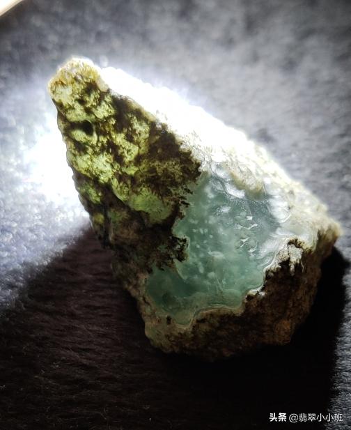 大家对于翡翠中的雪花棉了解多少？-第2张图片-翡翠网