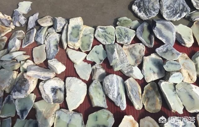 中国最大的和田玉籽料批发市场是在新疆吗？-第10张图片-翡翠网