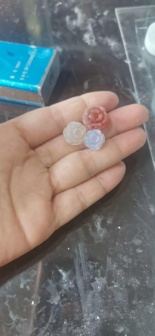 有懂翡翠的大神帮我看看一下这个是翡翠手镯不?-第5张图片-翡翠网 有懂翡翠的大神帮我看看一下这个是翡翠手镯不?-第5张图片-翡翠网