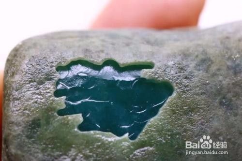 染色翡翠原石鉴别方法-第4张图片-翡翠网 染色翡翠原石鉴别方法-第4张图片-翡翠网